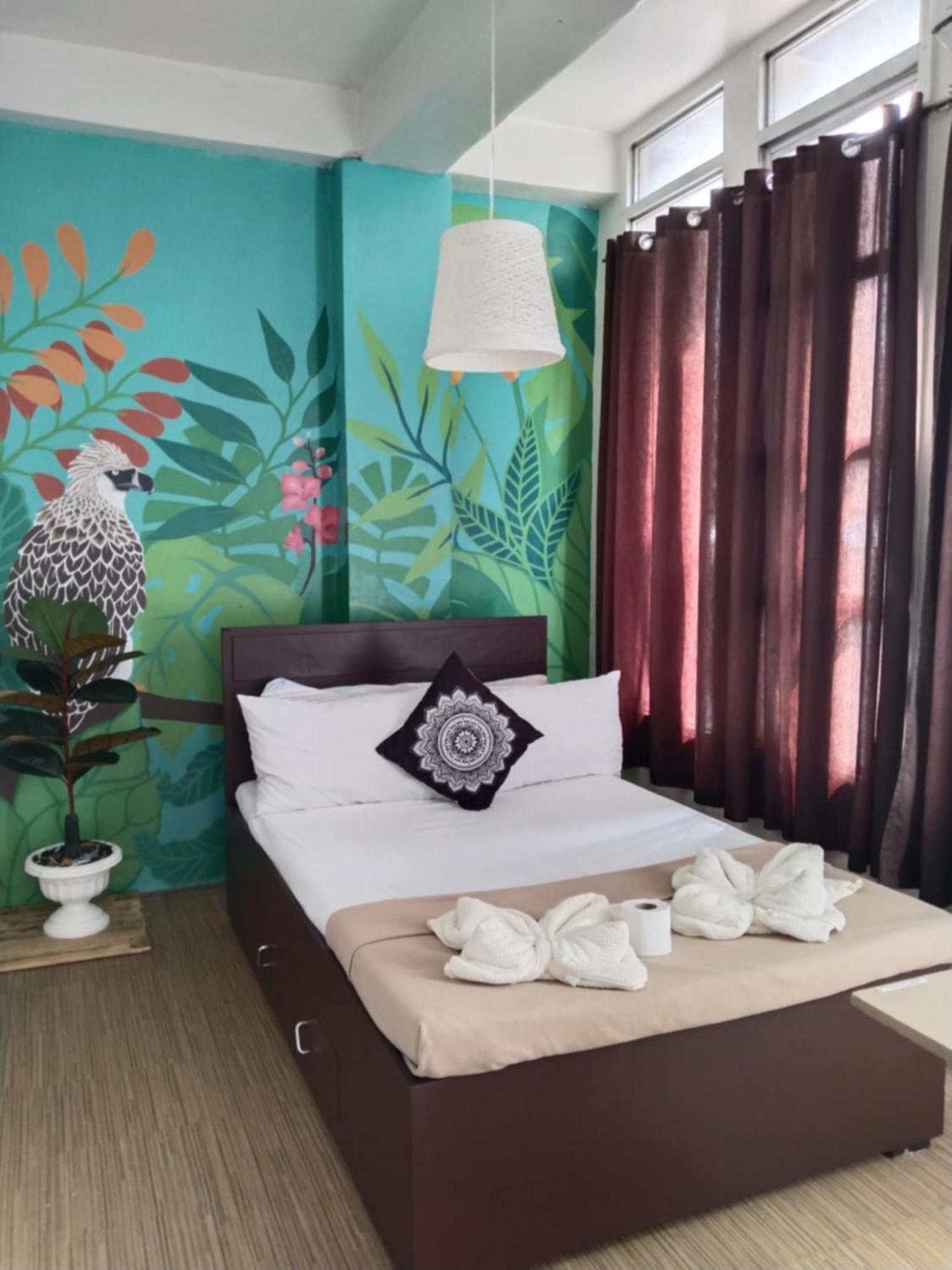 Napsule Suites Davao City Exteriör bild
